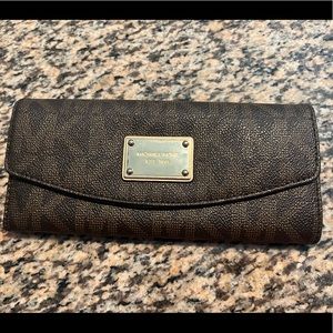 Michael Kors Women’s Wallet
